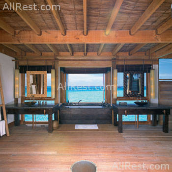 Soneva Gili Resort & Spa 5